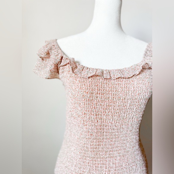 Storia Ditsy Smocked Floral Mini Dress - Picture 10 of 14